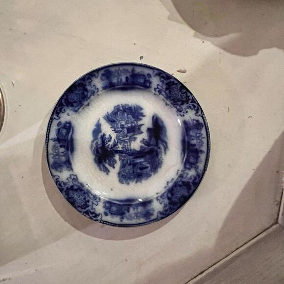 c1890's‎ W. H. GRINDLEY flow blue SHANGHAI Nice Condition. Wall Plate Attach  8” - Picture 8 of 9